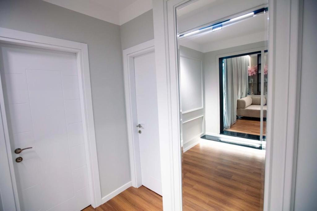 Luxury Apartment At Condor Center Tirana Exterior foto