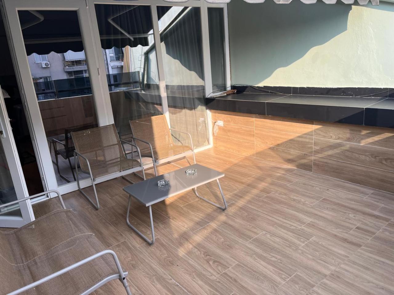 Luxury Apartment At Condor Center Tirana Exterior foto
